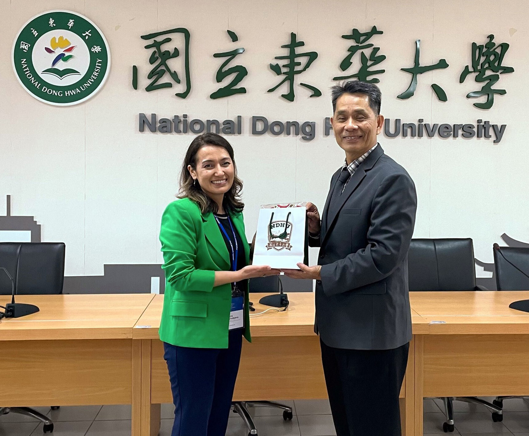 學術交流基金會訪問東華-體驗獨木舟-深化臺、美高教體系連結 - NDHU