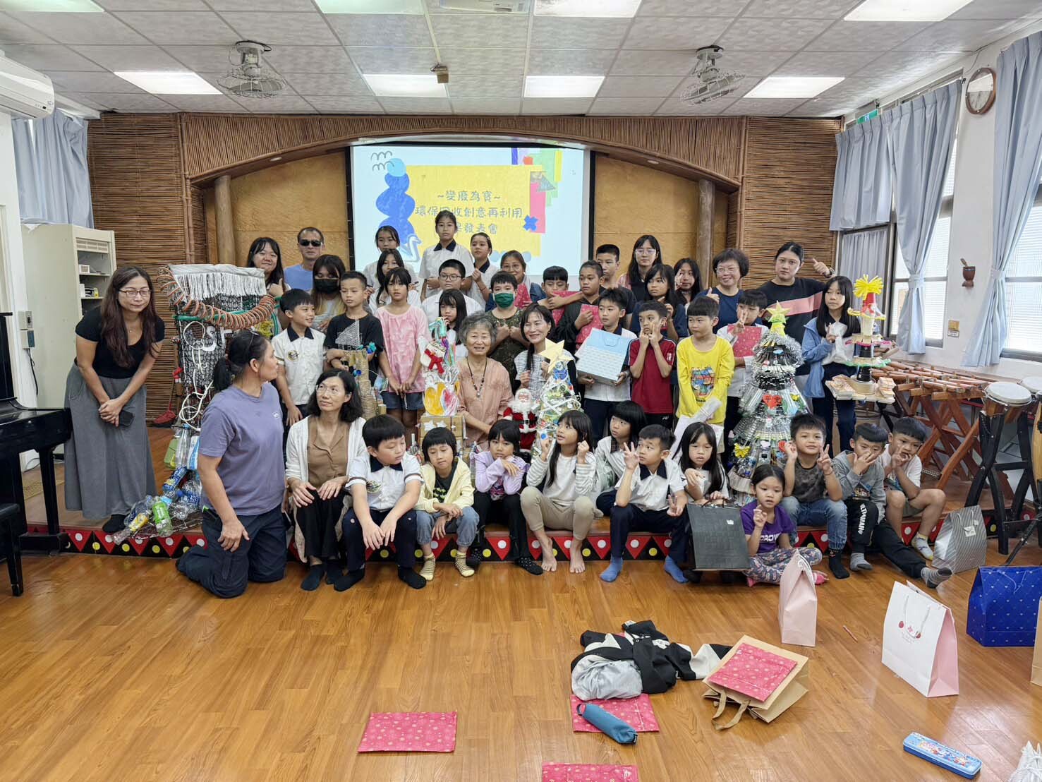 舉辦成果發表與展覽。(小朋友照片使用已獲家長授權)