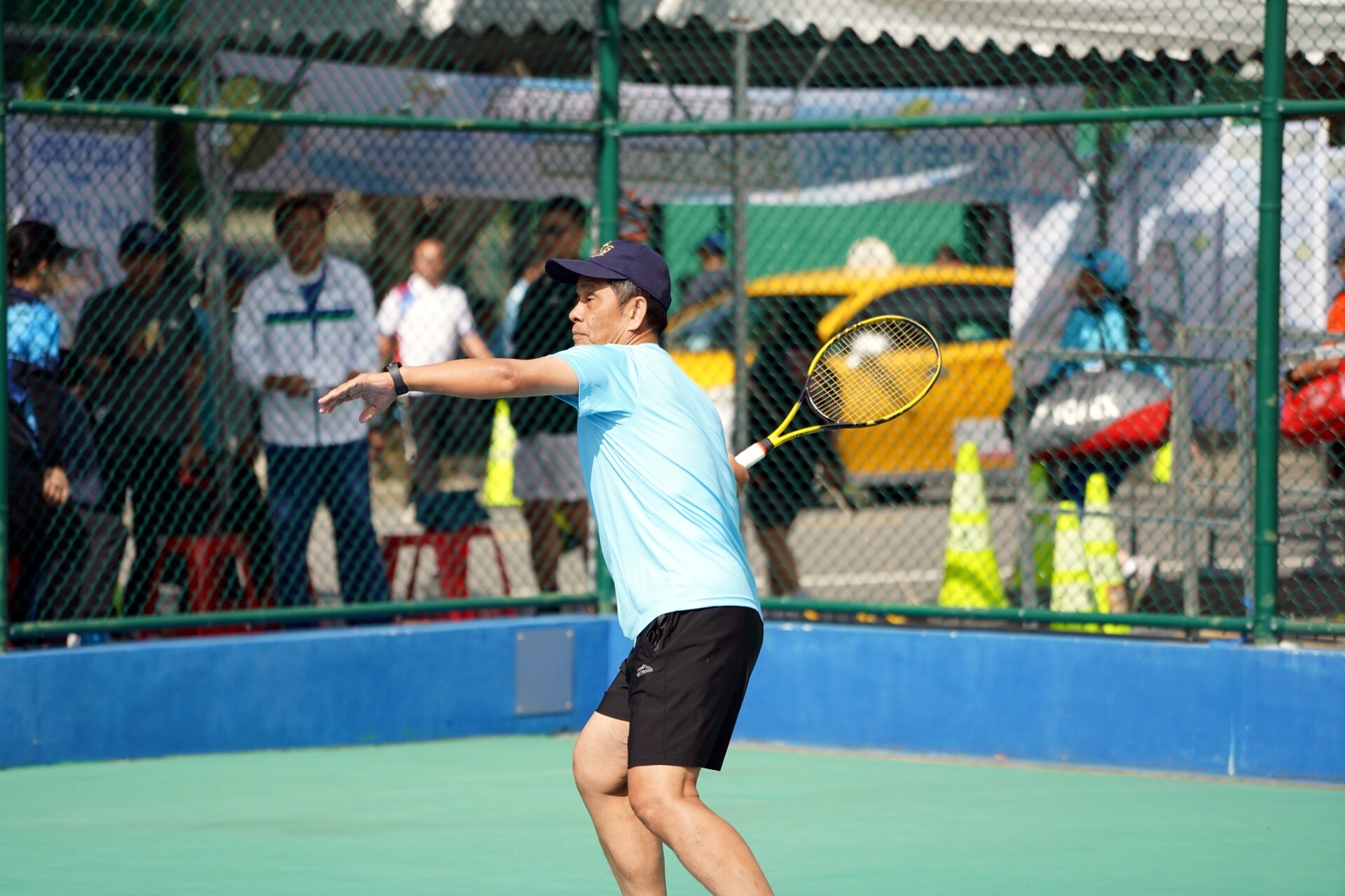 首長組選手徐輝明校長