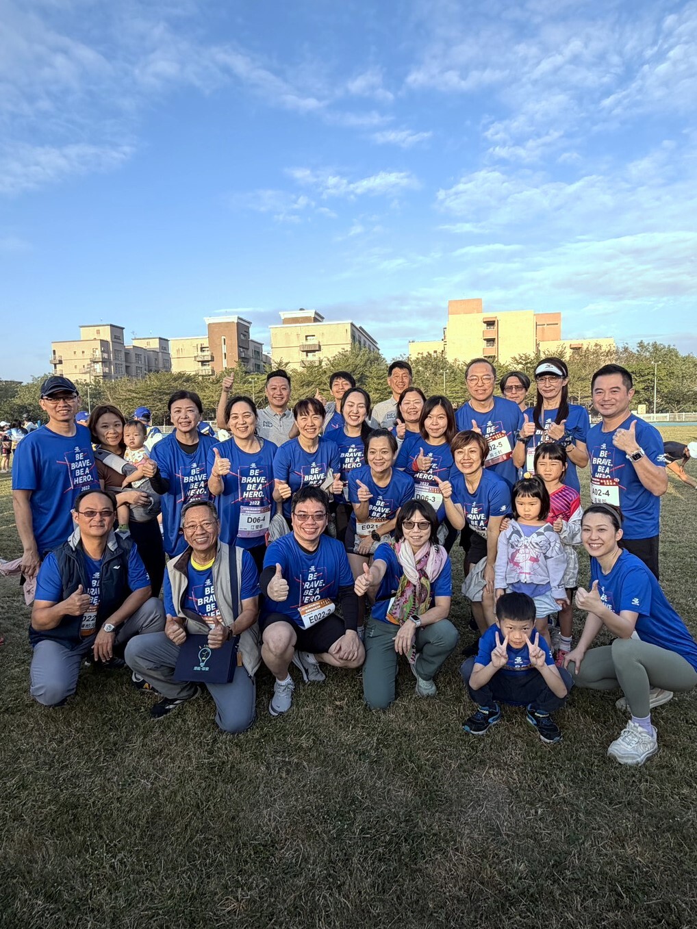 東華EMBA選手們精神飽滿,準備迎接賽道挑戰