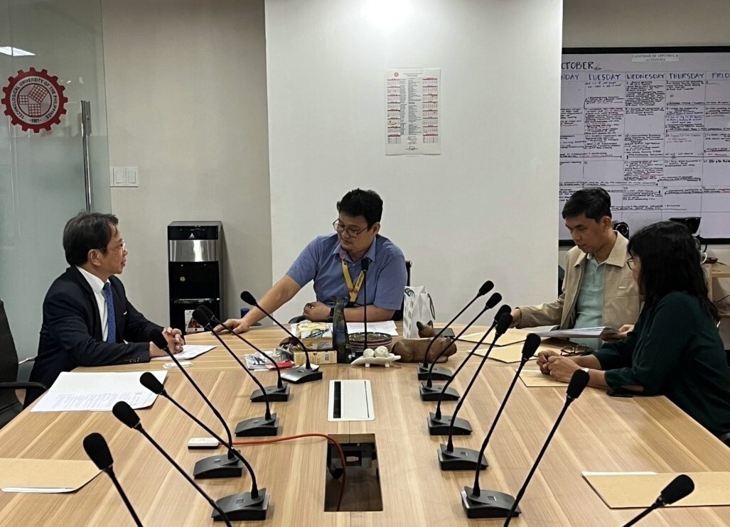 理工學院黃武元院長與TUP大學副校長Dr. Reyes洽談後續合作交流事宜