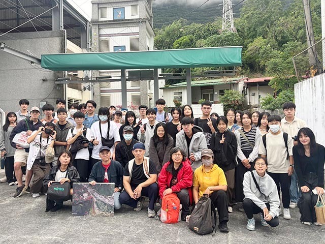 東華大學社會學系社區參與行動執行教育部高教深耕計畫,進入富世村田野實察,提高社會關懷