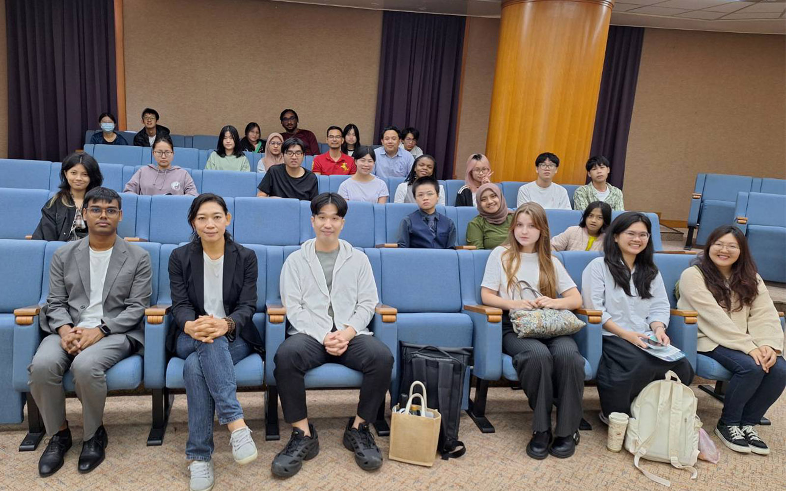 東華大學國際處辦理留臺工作法規講座 協助境外生掌握留臺就業資訊