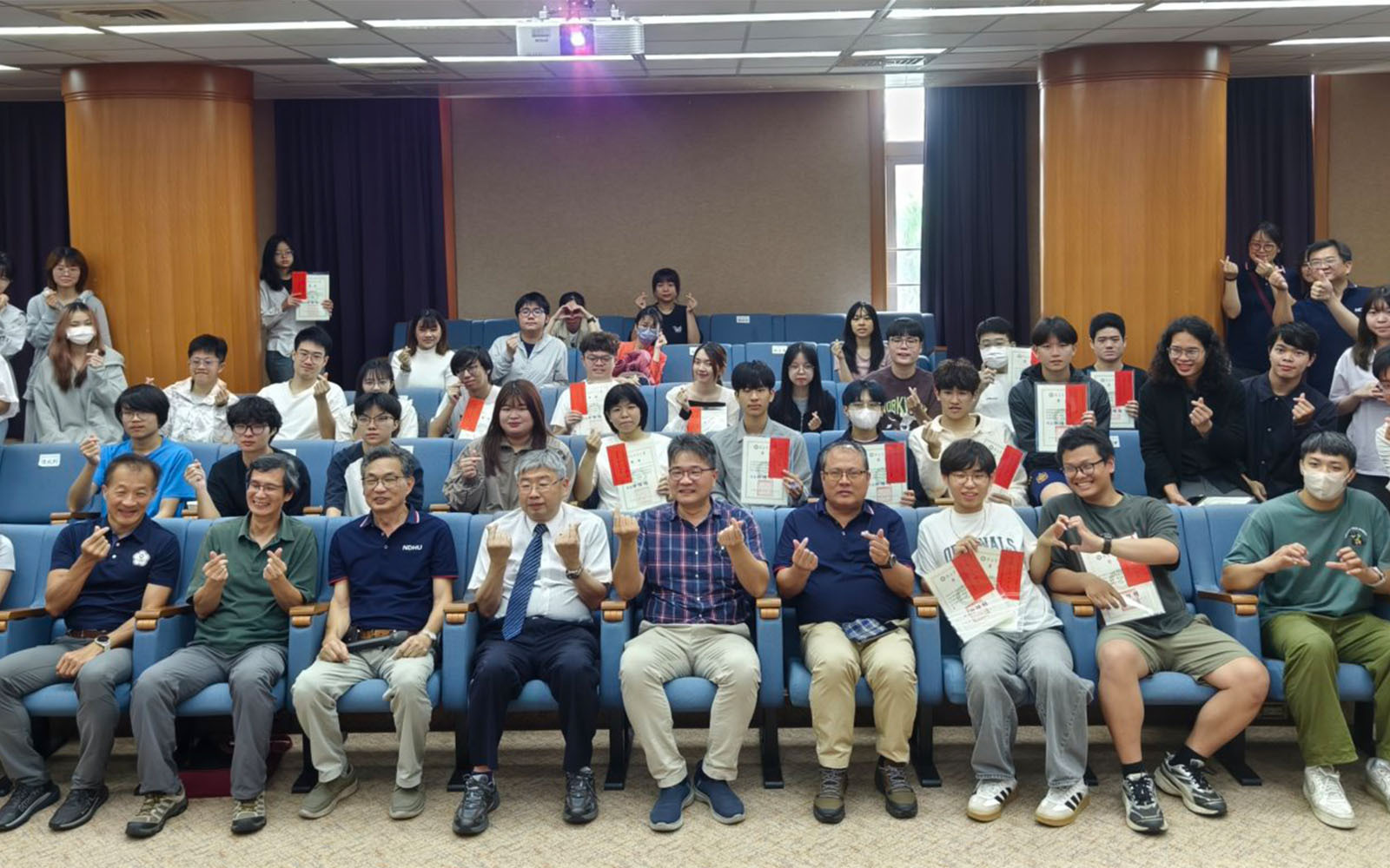 東華大學舉辦115年獎學金聯合頒獎典禮 打造完善獎助支持系統 鼓勵學生安心就學、多元發展