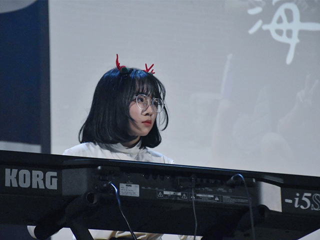 跨域新亮點！國企系馬奕欣同學，首位修畢「音樂創作與應用」微學程，9學分開啟多元職場競爭力