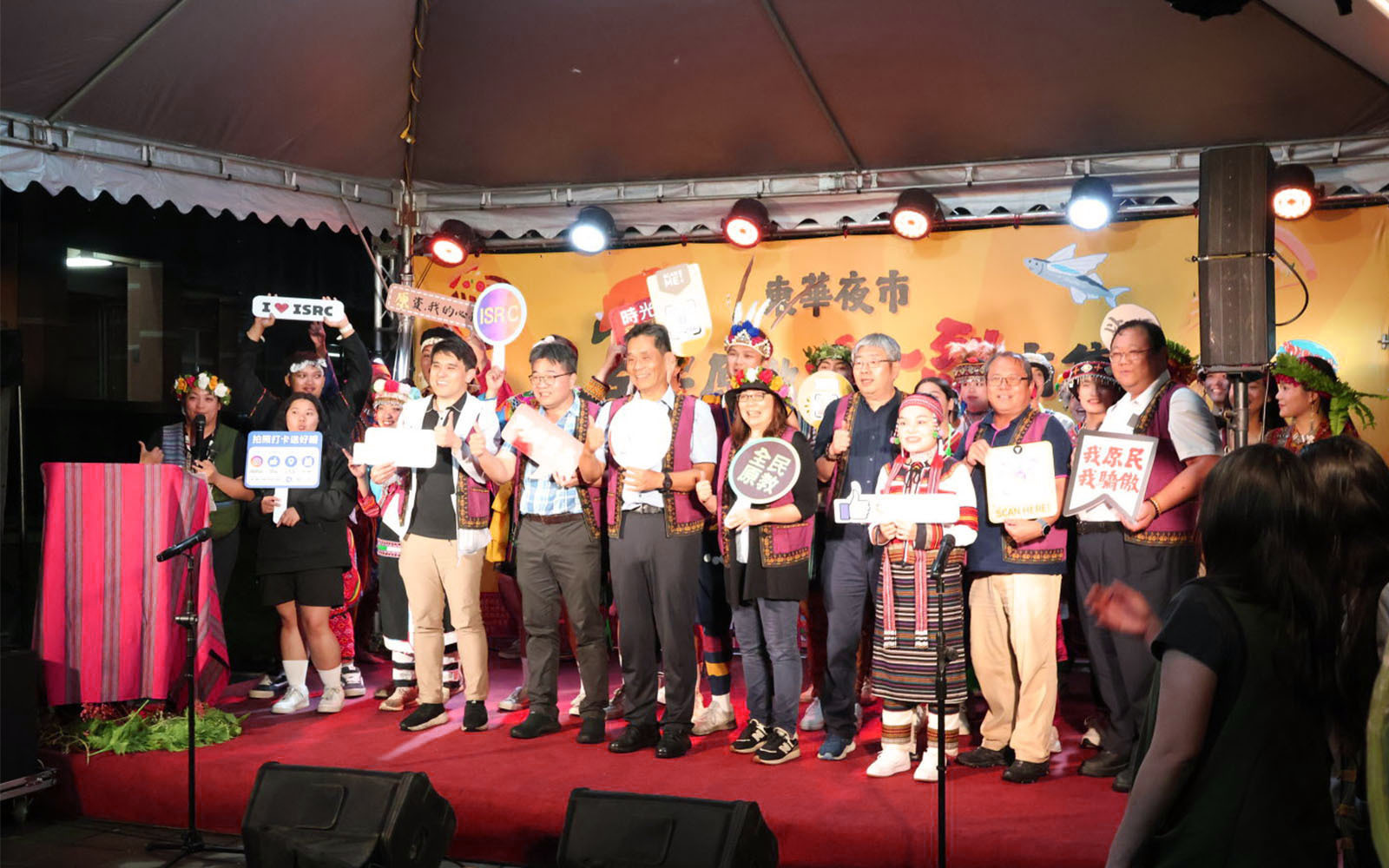 東華大學原資中心舉辦全民原教-以～烈市集，師生熱烈參與