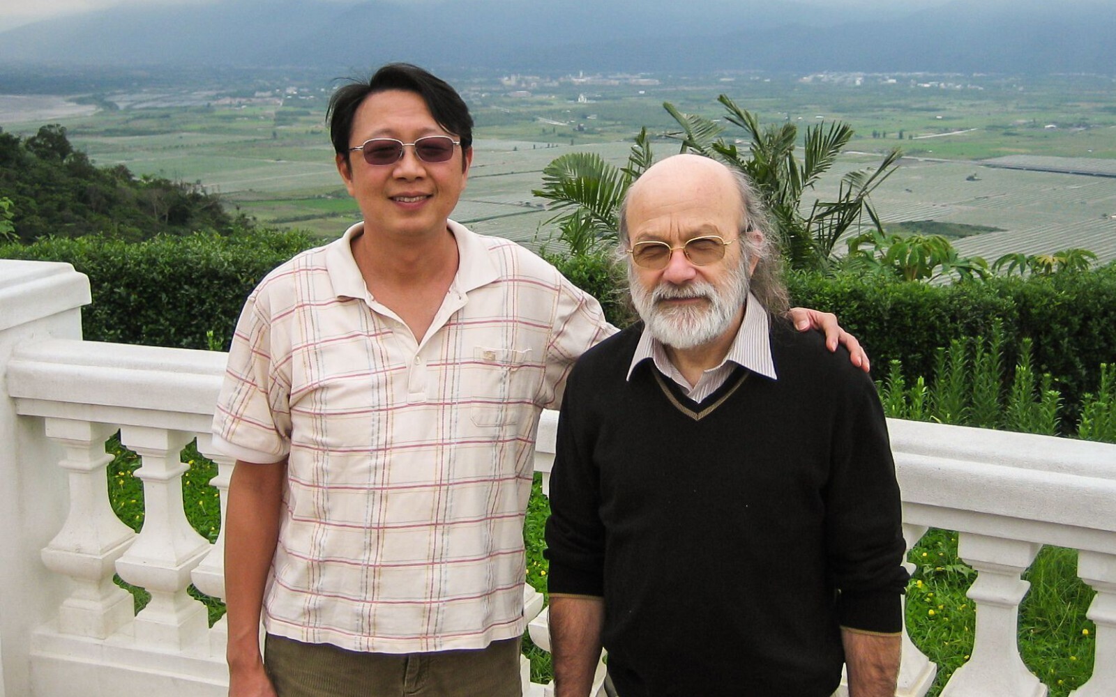 東華大學化學系劉鎮維教授榮獲教育部第69屆學術獎